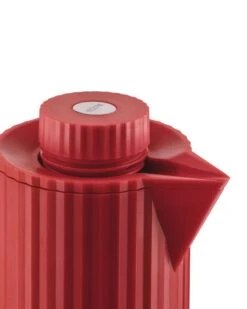 Alessi Plissé Thermosfles 1 Liter Kunststof Rood -Thee En Koffie Winkel 0005 mdl12 r 04 300dpi 1250pxl