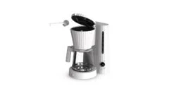 Alessi Plissé Koffiezetapparaat 1,5 Liter Kunststof Zwart 2 Alessi Plissé Koffiezetapparaat 1,5 Liter Kunststof Zwart -Thee En Koffie Winkel 63b3fee8c48d59f870e97e25 slider 03 1920 p 1600