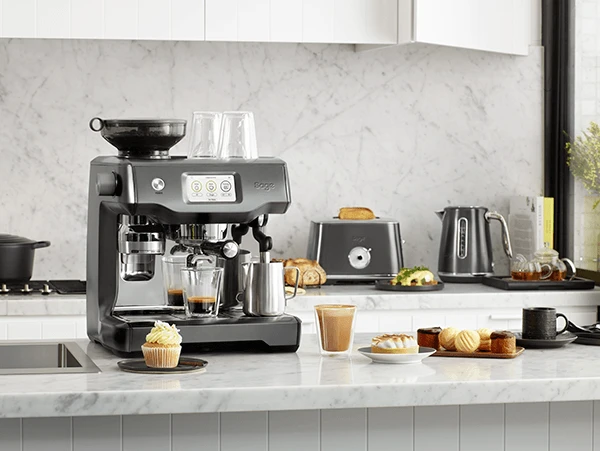 Sage The Oracle Touch espressomachine Black Stainless Steel Sage The Oracle Touch Espressomachine Black Stainless Steel -Thee En Koffie Winkel sage euk luxe lifestyle bst ses990 sta735 ske735